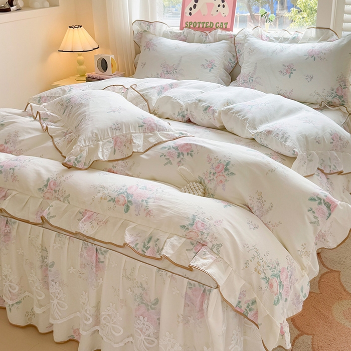 91家纺网 家纺一手货源 找家纺 宜凡家纺 2025新款全棉蕾丝花边床裙三件套 楼兰梦屿