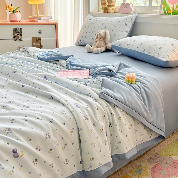 91家纺网 家纺一手货源 找家纺 金喜 2025新款小清新风格有氧针织双层纱大豆被夏被四件套 星晴兰