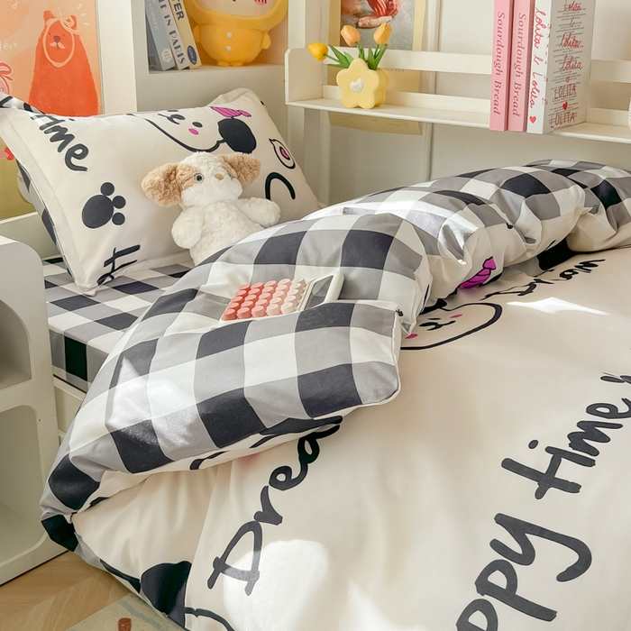 91家纺网 家纺一手货源 找家纺 悦织湾家纺 2025新款印花学生宿舍亲肤芦荟棉三件套单双人四件套轻奢印花磨毛床上用品 可爱多