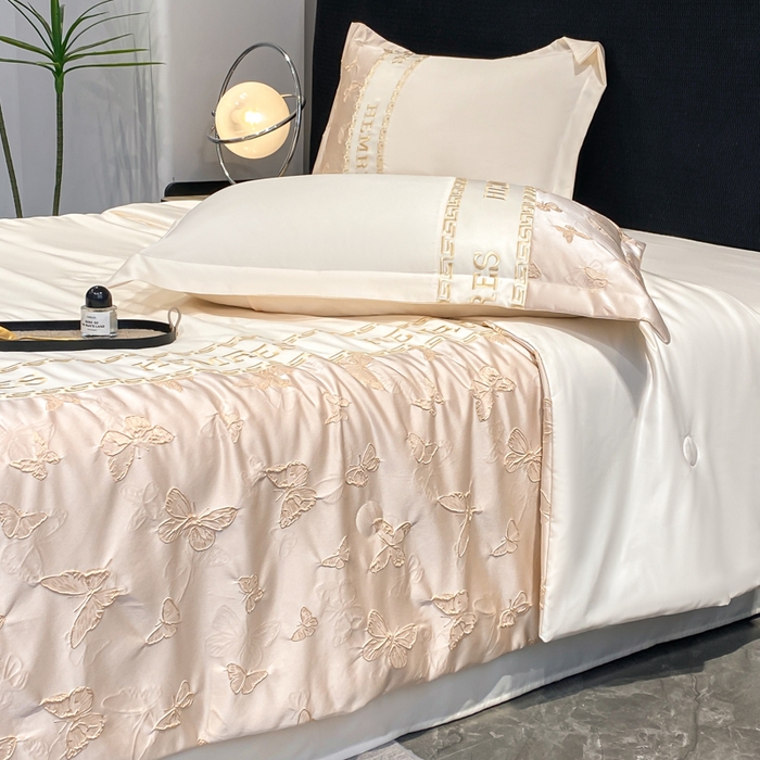 91家纺网 家纺一手货源 找家纺 子曰 2025新款金丝提花浮雕刺绣水洗真丝夏被四件套夏凉被空调被 醉蝴蝶-米白