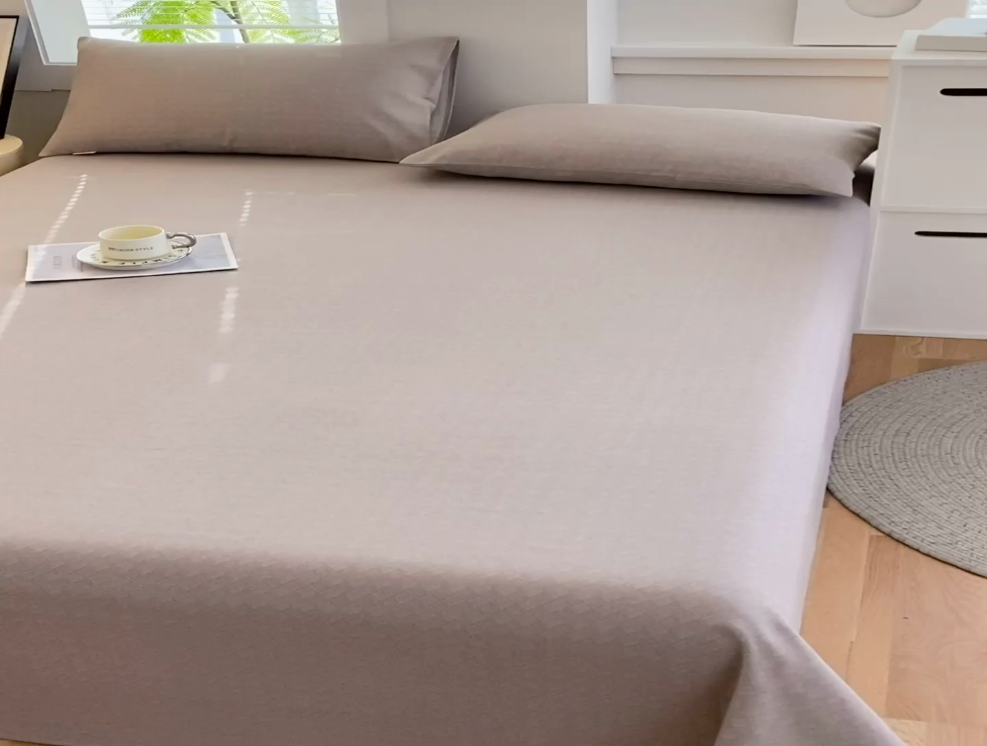 91家纺网 家纺一手货源 找家纺 爱彼家纺 2025新款锦柔老粗布席子凉席床单 卡其