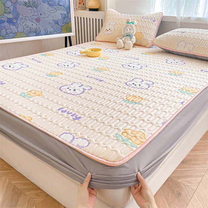 91家纺网 家纺一手货源 找家纺 布卢姆床垫 2025新款5mmA类乳胶凉席床笠套件夏被组合 许愿天空