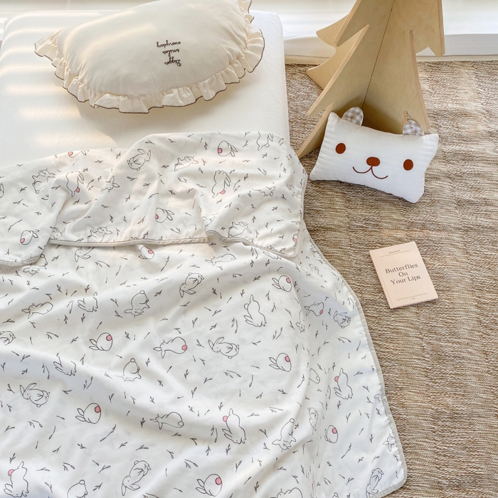 91家纺网 家纺一手货源 找家纺 潮邦 2025新款全棉双层纱多功能盖毯 兔跳跳