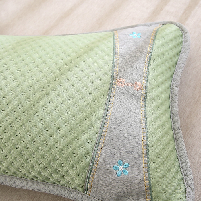 91家纺网 家纺一手货源 找家纺 （总）纽乐家纺 2025夏季夏凉茶香枕头冰丝凉感华夫格凉豆豆茶叶茉莉花枕头枕芯