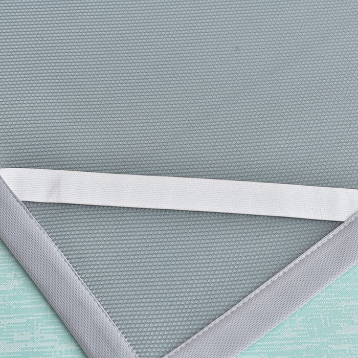 91家纺网 家纺一手货源 找家纺 芯诗曼家纺 2025新款三明治凉感丝提花冰丝席凉席 莫兰-绿床席款