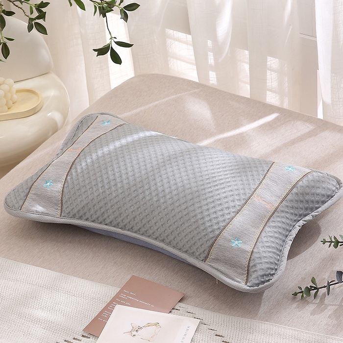 91家纺网 家纺一手货源 找家纺 纽乐家纺 2025夏季夏凉茶香枕头冰丝凉感华夫格凉豆豆茶叶茉莉花枕头枕芯 冰丝华夫格茶香枕-灰色 35x55cm/只