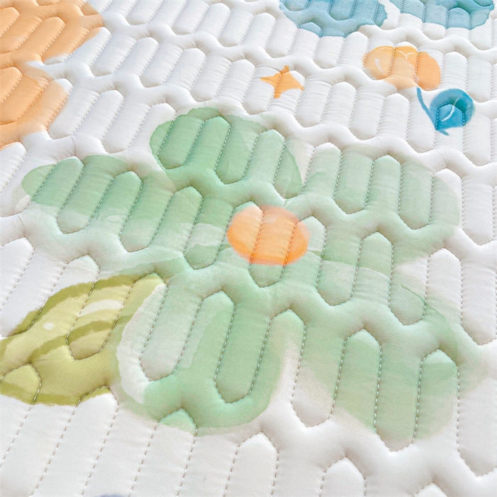 91家纺网 家纺一手货源 找家纺 布卢姆床垫 2025新款5mmA类乳胶凉席床笠套件夏被组合 彩色花园