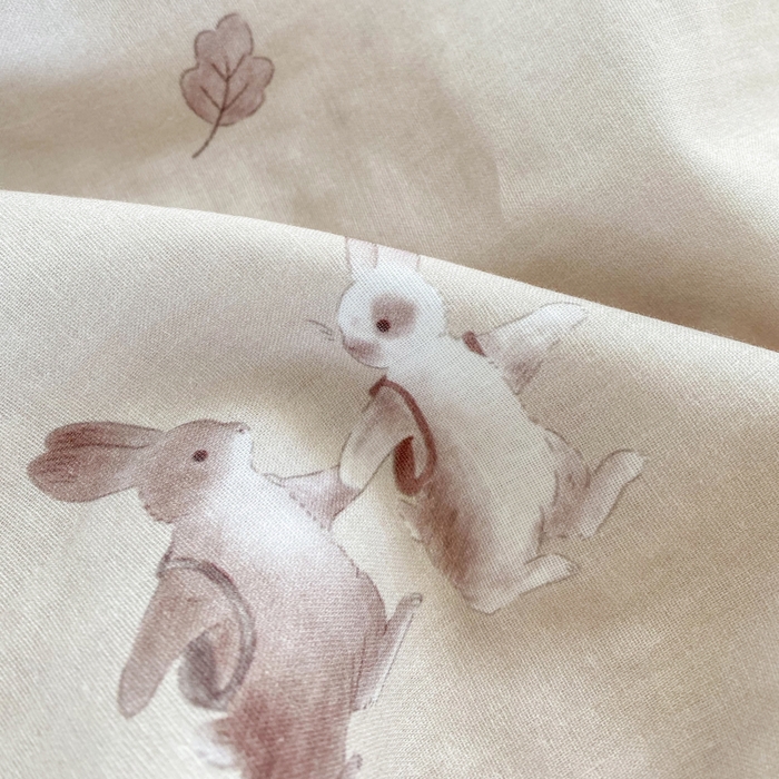 91家纺网 家纺一手货源 找家纺 潮邦 2025新款全棉双层纱多功能盖毯 背包兔