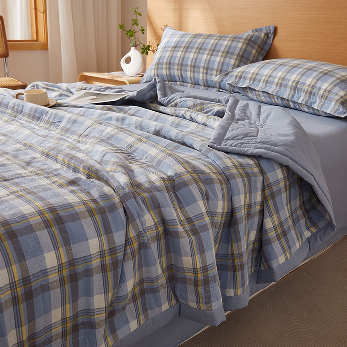 91家纺网 家纺一手货源 找家纺 西域种棉人·千百笠 2025新款A类100%新疆棉花夏凉被纯棉全棉填充原棉空调被手工宽边水洗棉夏被 雅致-蓝格