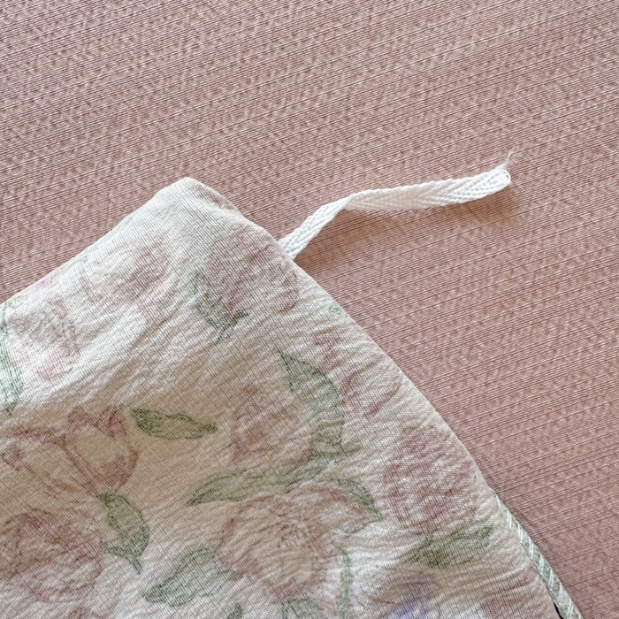 91家纺网 家纺一手货源 找家纺 2025新款黑花边有氧云感m提花针织水洗m双层纱四件套 时光里