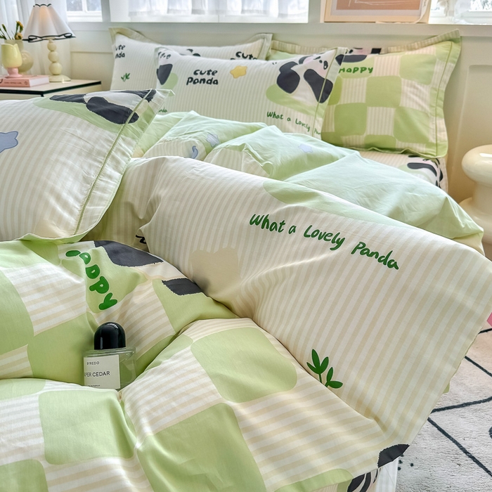 91家纺网 家纺一手货源 找家纺 红粉佳人家纺 2025春夏新款A类全棉纯棉12868纯棉单被套 绿格熊猫