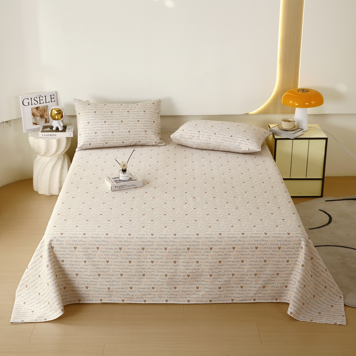 91家纺网 家纺一手货源 找家纺 爱彼家纺 2025新款锦柔老粗布席子凉席床单 字母小熊