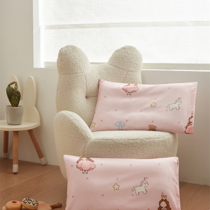 91家纺网 家纺一手货源 找家纺 艾佳宝贝 2025新款A类全棉纯棉儿童单枕套多尺寸可拆式枕头 甜甜小公主