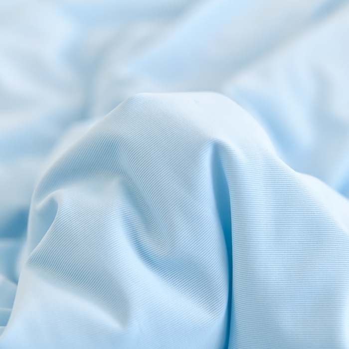 91家纺网 家纺一手货源 找家纺 圣尔雅2025新款A类高克重锦纶氨纶黑科技凉感夏被冰激凌空调被夏凉被 海水蓝+灰