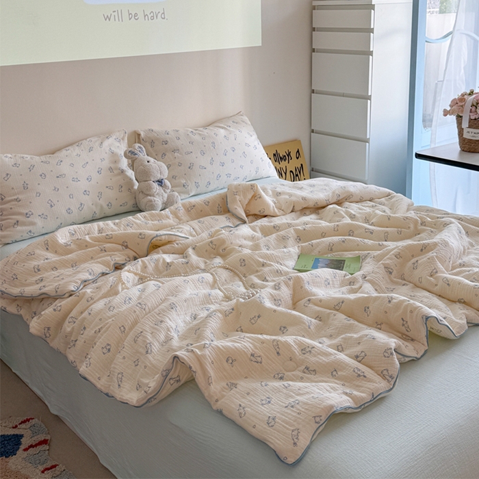 91家纺网 家纺一手货源 找家纺 萝莉家纺 2025新款软软糯糯双层皱皱纱单夏被 夏被四件套 小玉兔