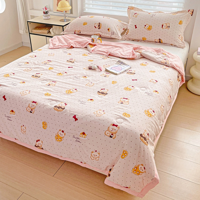 91家纺网 家纺一手货源 找家纺 富艺隆 2025新款水洗棉印花夏被 小熊甜饼