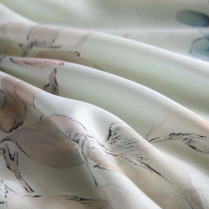 91家纺网 家纺一手货源 找家纺 金喜 2025新款天丝夏被夏凉被薄被子套件数码印花夏被四件套 悠蓝挽夏