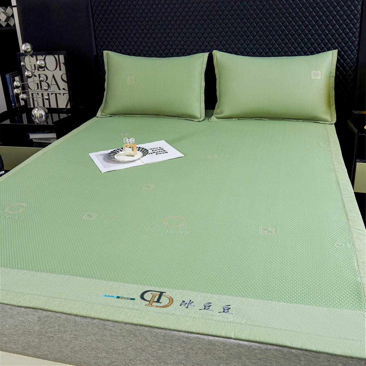 91家纺网 家纺一手货源 找家纺 青雅席业 2025年新款凉感因子母婴级凉感丝豆豆席 香奈儿-水绿