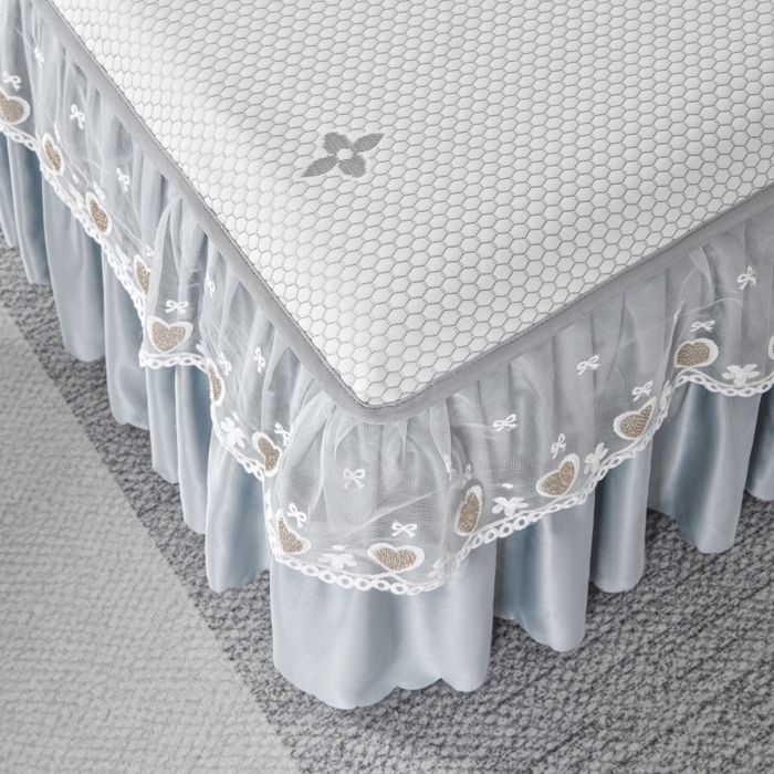 91家纺网 家纺一手货源 找家纺 品乐家纺  2025新款床裙款提花冰豆豆套件凉席席子 灰色