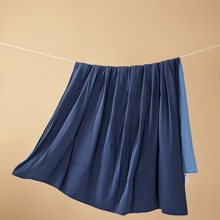 91家纺网 家纺一手货源 找家纺 （总）2025新款纯色星球同款深睡双感夏凉被针织绵凉感丝夏被