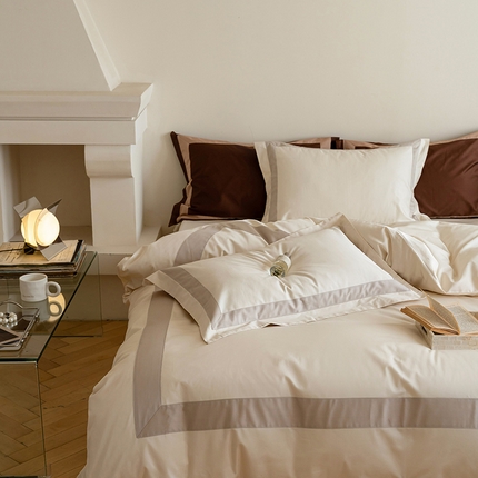 华超针织2025新款全棉长绒棉贡缎贴边四件套 奶昔