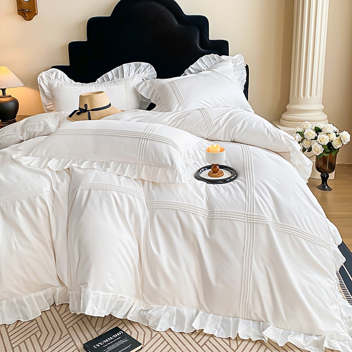 91家纺网 家纺一手货源 找家纺 花香四季家纺 2025新款全棉13376公主风纯棉法式手工立体线条四件套 奶油白