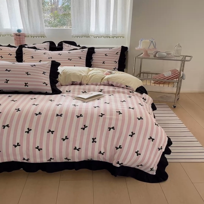 91家纺网 家纺一手货源 找家纺 2025水洗棉花边四件套_9067 蝴蝶结-条纹粉