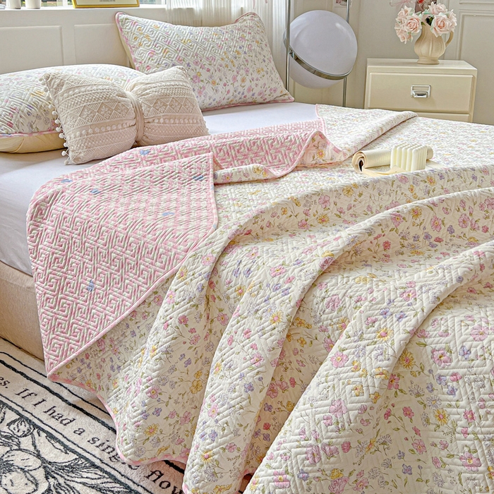 91家纺网 家纺一手货源 找家纺 羽爱家纺 2025新款A类双面全棉印花床盖套件 向阳花开