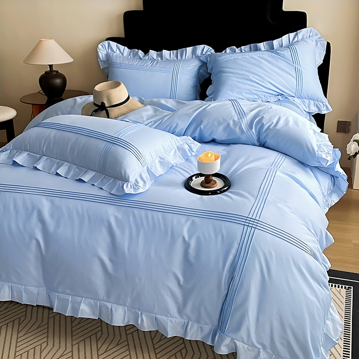 91家纺网 家纺一手货源 找家纺 花香四季家纺 2025新款全棉13376公主风纯棉法式手工立体线条四件套 蔚蓝