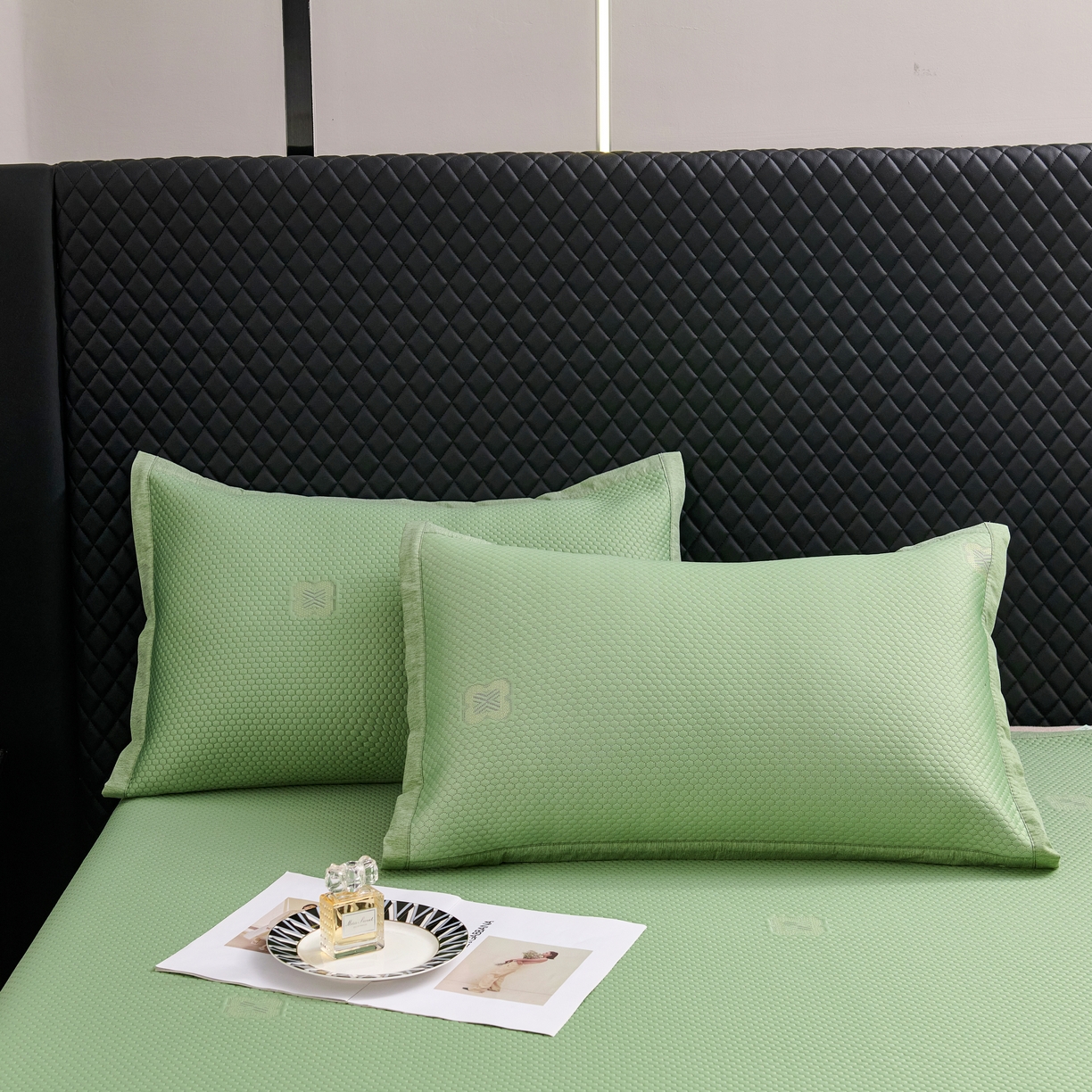 91家纺网 家纺一手货源 找家纺 （总）青雅席业 2025年新款凉感因子母婴级凉感丝豆豆席床裙款