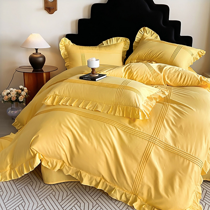 91家纺网 家纺一手货源 找家纺 花香四季家纺 2025新款全棉13376公主风纯棉法式手工立体线条四件套 姜黄