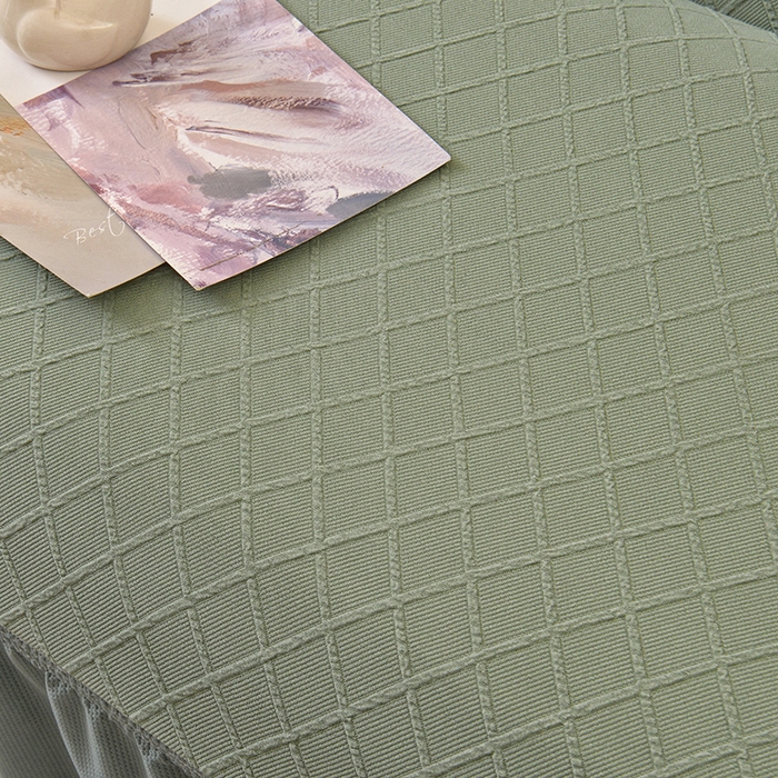 91家纺网 家纺一手货源 找家纺 启博家纺 2025新款菱形格无扶手沙发床套 果绿