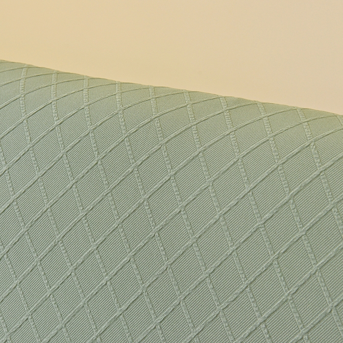 91家纺网 家纺一手货源 找家纺 启博家纺 2025新款菱形格功能款毛毛虫沙发套 果绿