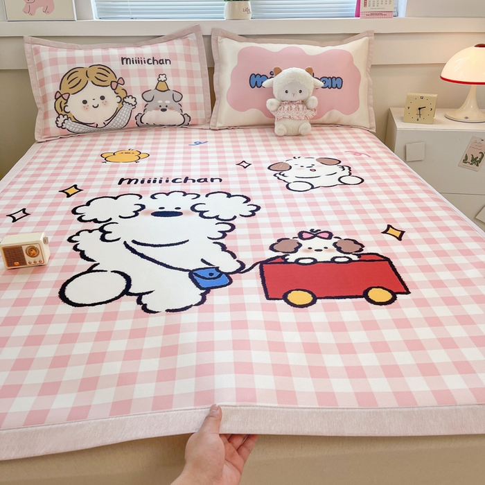 91家纺网 家纺一手货源 找家纺 博雅 2025新款miiiiichan正版权A类大版数码印花1200D冰丝凉席席子 狗狗乐园