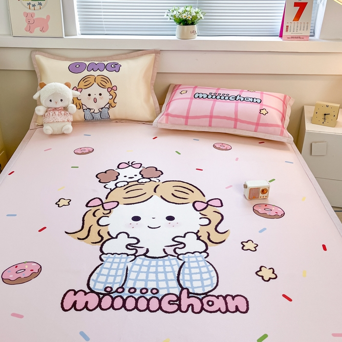 91家纺网 家纺一手货源 找家纺 博雅 2025新款miiiiichan正版权A类大版数码印花1200D冰丝凉席席子 甜甜圈女孩