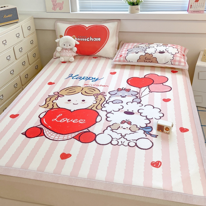 91家纺网 家纺一手货源 找家纺 博雅 2025新款miiiiichan正版权A类大版数码印花1200D冰丝凉席席子 可爱莉莉