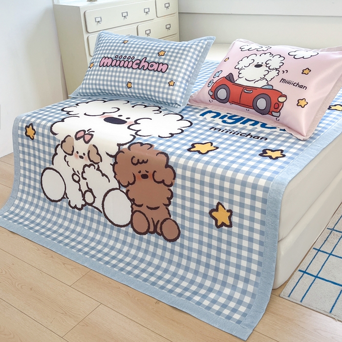 91家纺网 家纺一手货源 找家纺 博雅 2025新款miiiiichan正版权A类大版数码印花1200D冰丝凉席席子 俏皮小狗