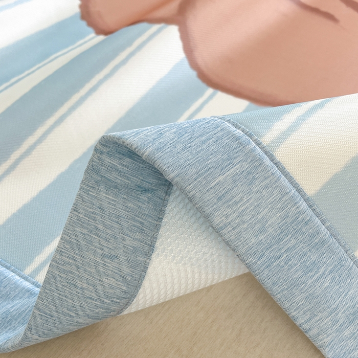 91家纺网 家纺一手货源 找家纺 博雅 2025新款miiiiichan正版权A类大版数码印花1200D冰丝凉席席子 樱桃小熊