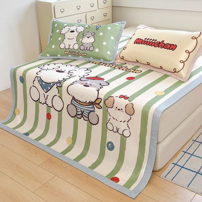 91家纺网 家纺一手货源 找家纺 博雅 2025新款miiiiichan正版权A类大版数码印花1200D冰丝凉席席子 彩色波点熊