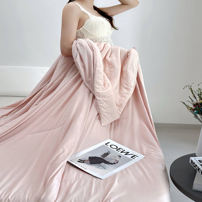 91家纺网 家纺一手货源 找家纺 兜米家居 2025亚朵同款夏季深睡被pro2夏凉被可机洗空调被透气被子 橘雾粉pro2