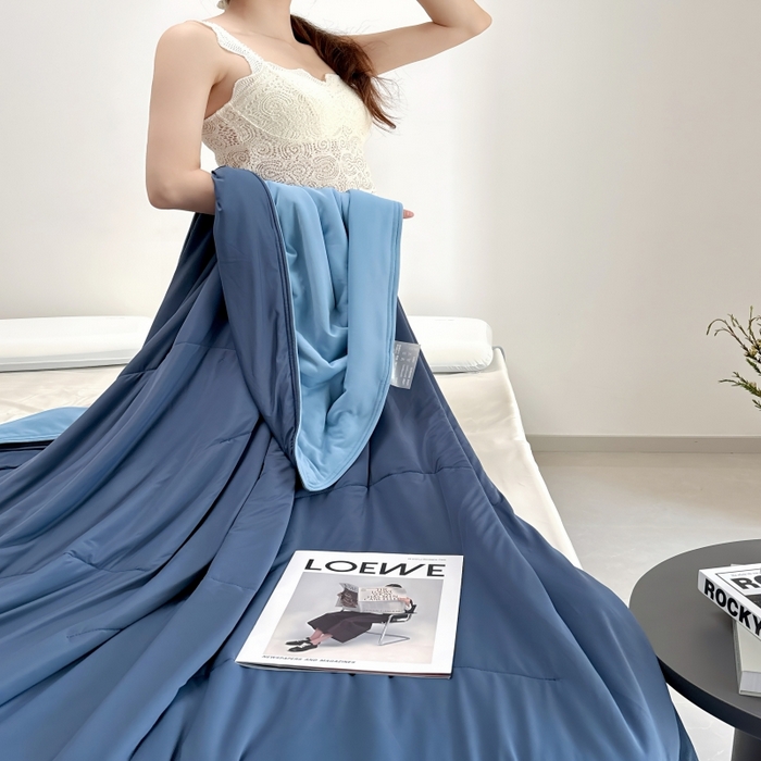 91家纺网 家纺一手货源 找家纺 兜米家居 2025亚朵同款夏季深睡被pro2夏凉被可机洗空调被透气被子 深蓝