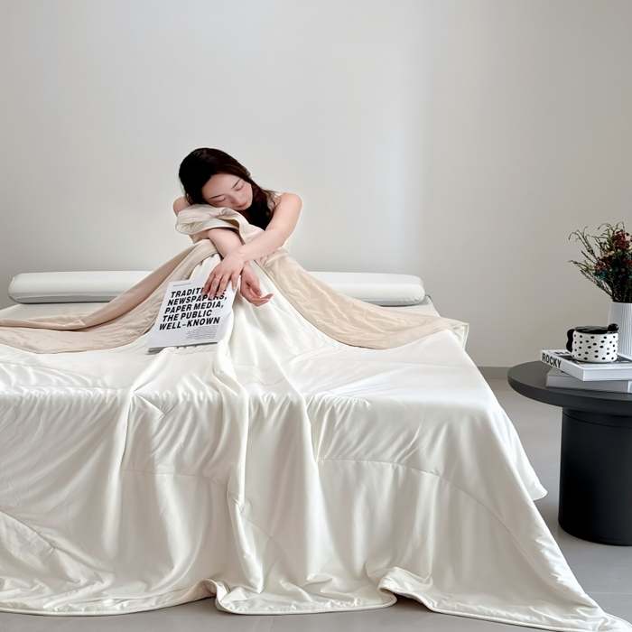 91家纺网 家纺一手货源 找家纺 兜米家居 2025亚朵同款夏季深睡被pro2夏凉被可机洗空调被透气被子 浅杏