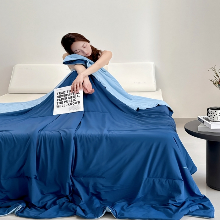 91家纺网 家纺一手货源 找家纺 兜米家居 2025亚朵同款夏季深睡被pro2夏凉被可机洗空调被透气被子 深睡蓝Pro2