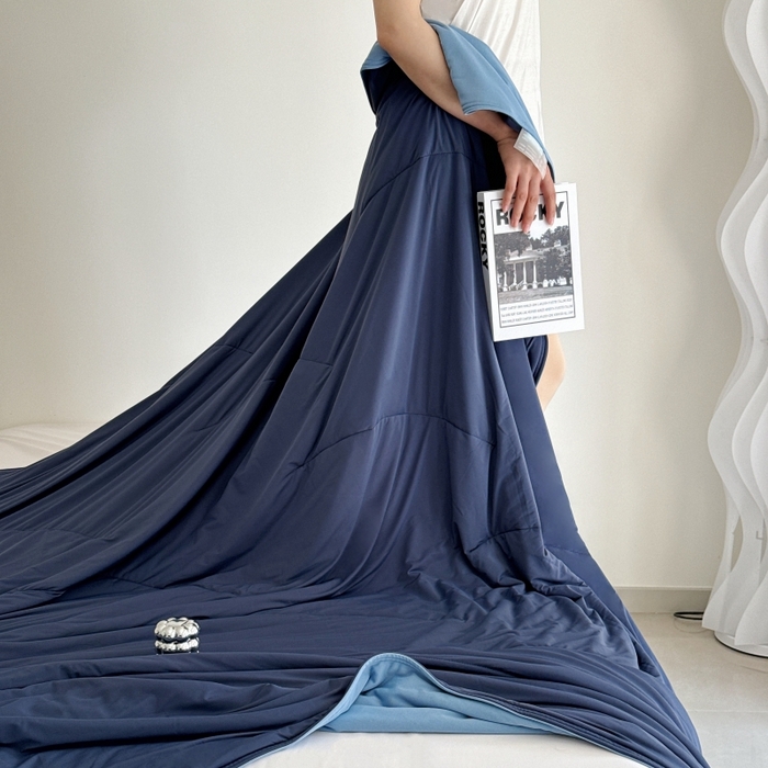 91家纺网 家纺一手货源 找家纺 兜米家居 2025亚朵同款夏季深睡被pro2夏凉被可机洗空调被透气被子 深蓝