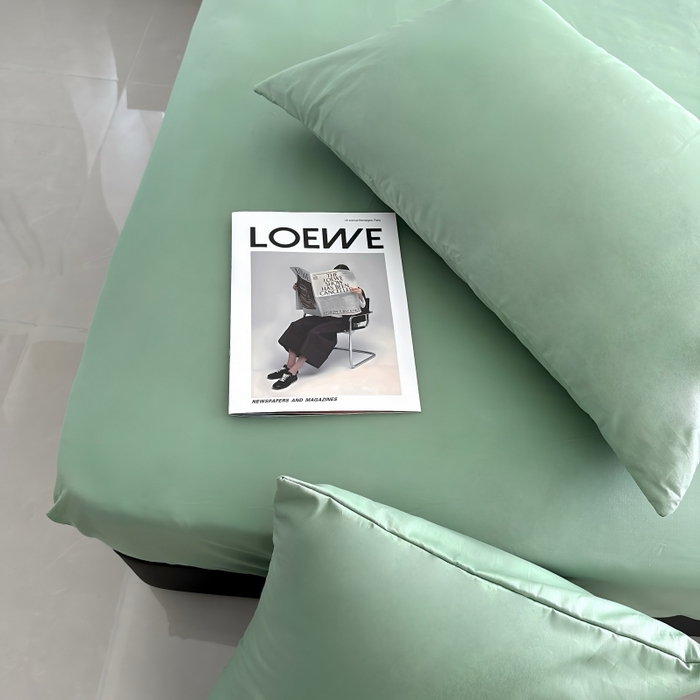 91家纺网 家纺一手货源 找家纺 兜米家居 2025新款亚朵星球同款简约纯色全棉床笠床罩＋枕套 松林绿