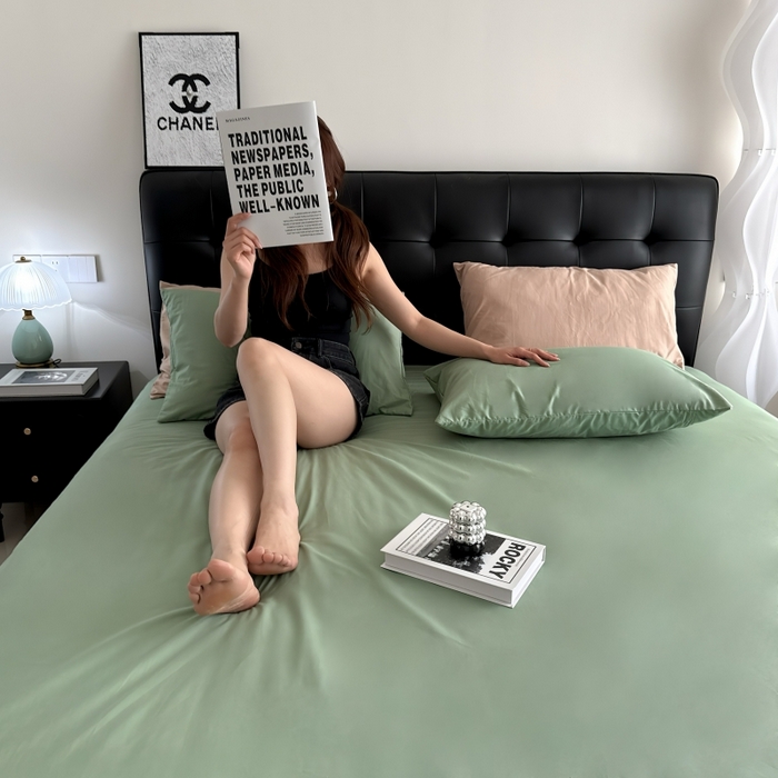 91家纺网 家纺一手货源 找家纺 兜米家居 2025新款亚朵星球同款简约纯色全棉床笠床罩＋枕套 松林绿