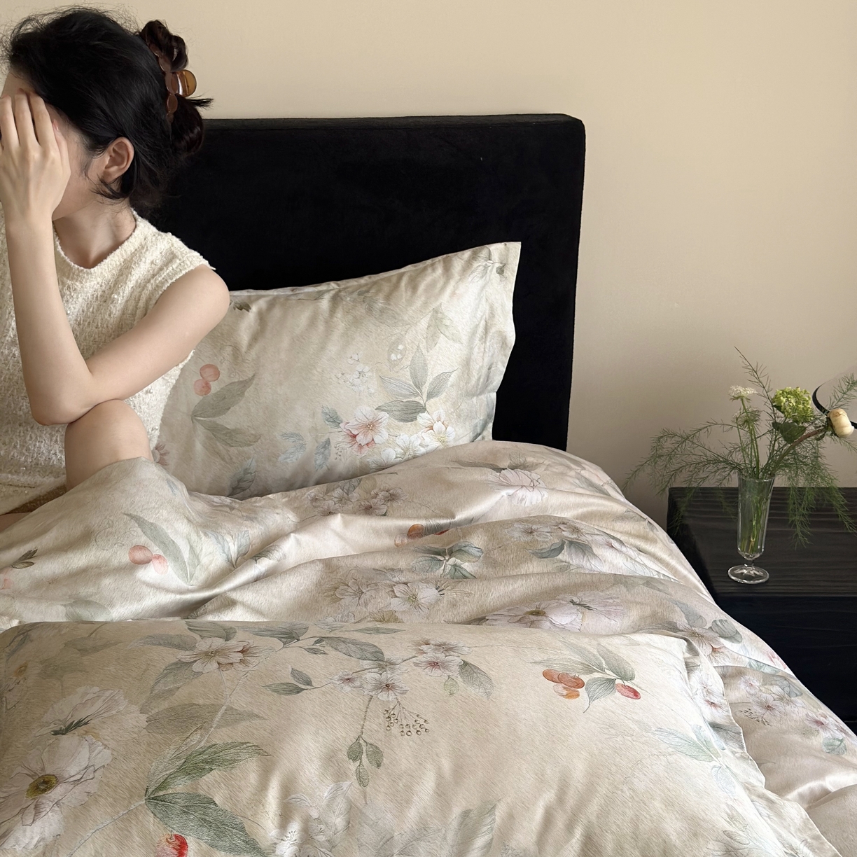 91家纺网 家纺一手货源 找家纺 鹿班家居 2025新款60S莱赛尔数码印花四件套-细雨润青（标准会员-20） 细雨润青-青色