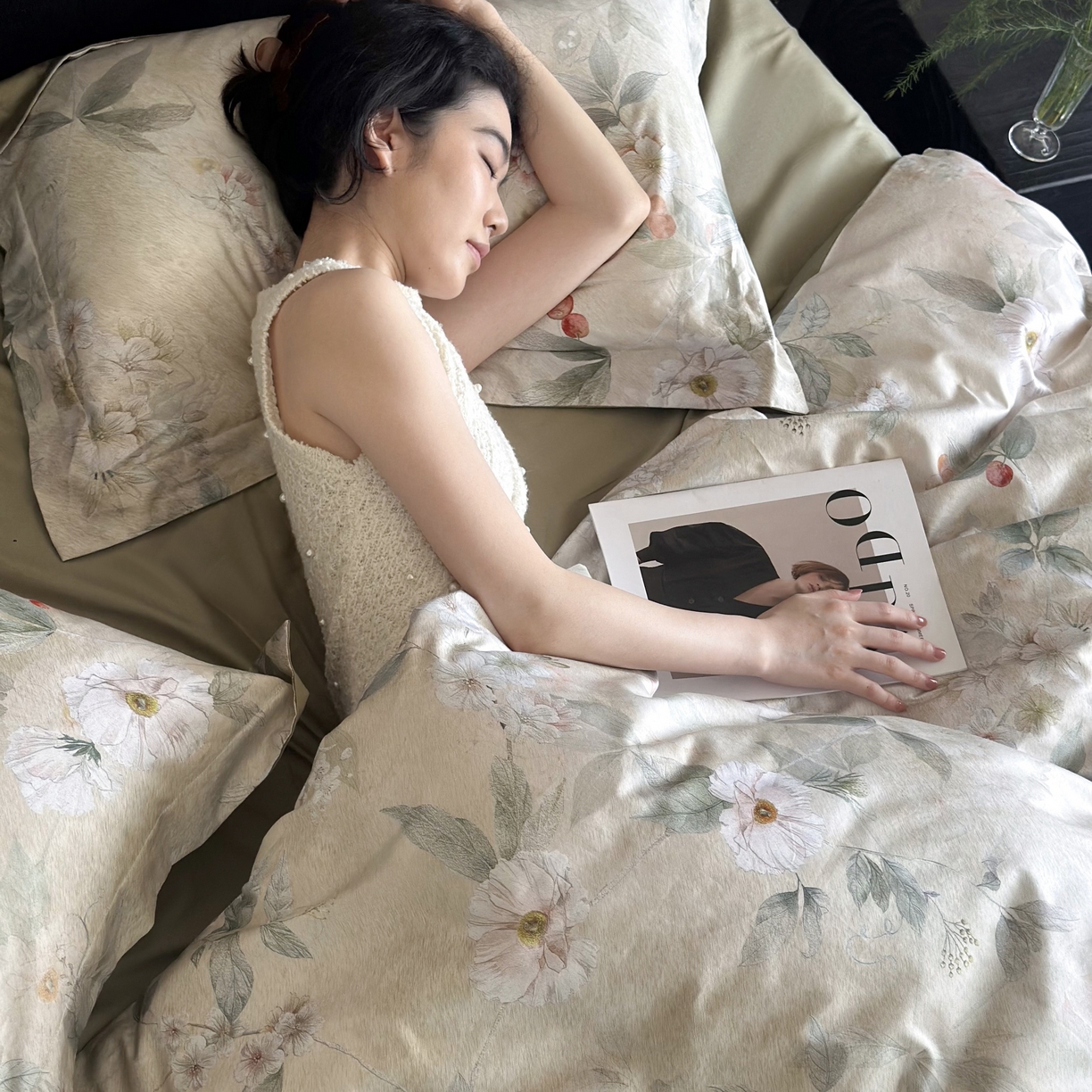 91家纺网 家纺一手货源 找家纺 鹿班家居 2025新款60S莱赛尔数码印花四件套-细雨润青（标准会员-20） 细雨润青-青色