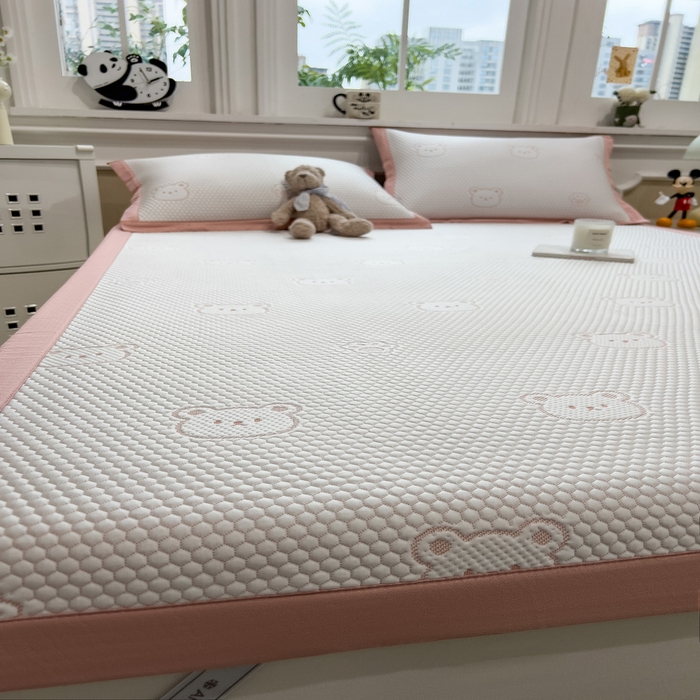 91家纺网 家纺一手货源 找家纺 席世家 2025春夏新款冰豆豆花卉卡通凉席席子 床笠款-小熊-粉