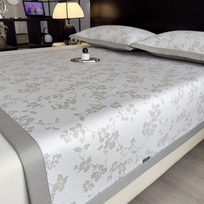 91家纺网 家纺一手货源 找家纺 席世家 2025春夏新款冰豆豆花卉卡通凉席席子 床席款-花漾